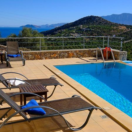 Villa Poppy Vathí Esterno foto