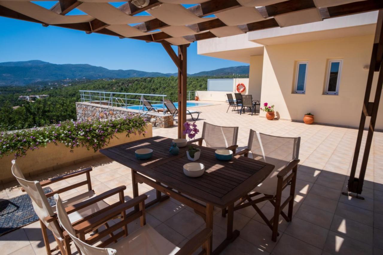 Villa Poppy Vathí Esterno foto