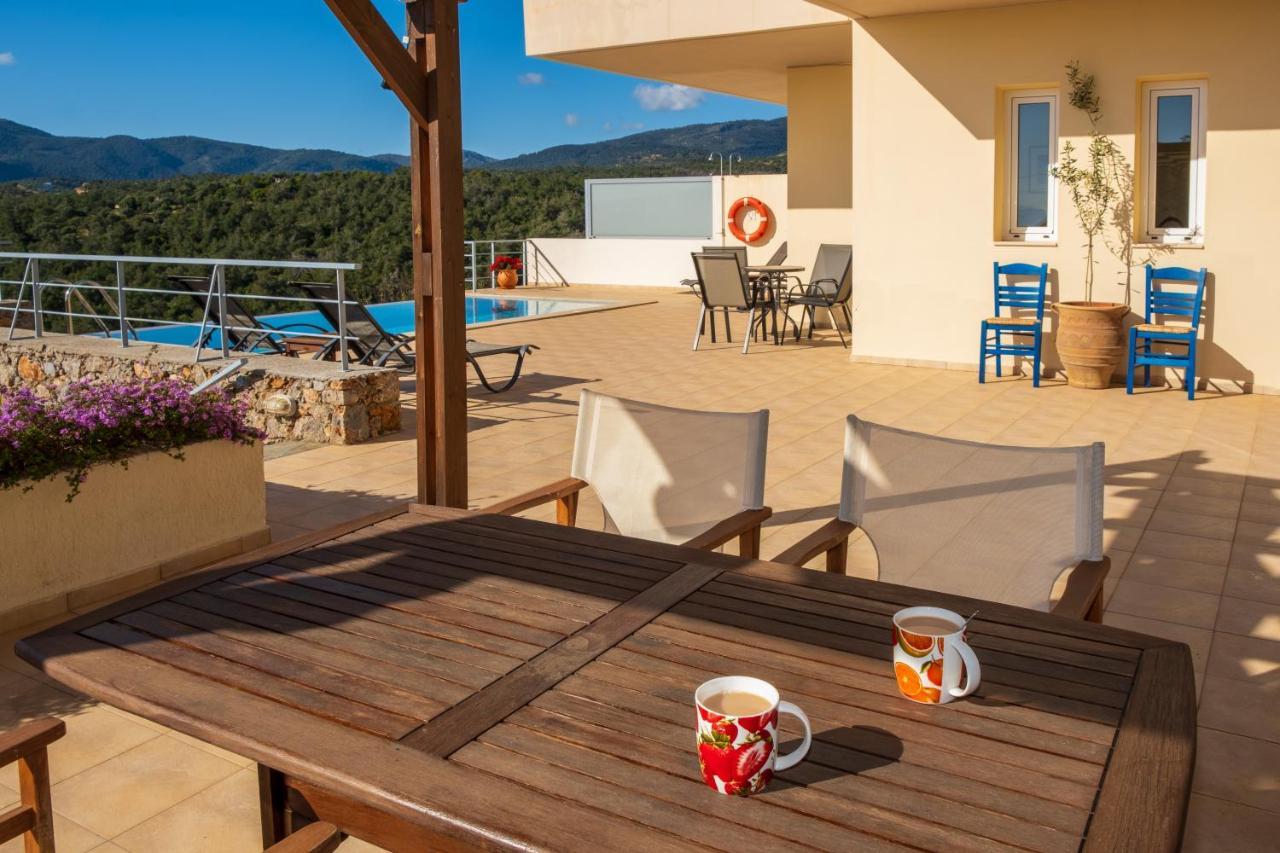 Villa Poppy Vathí Esterno foto
